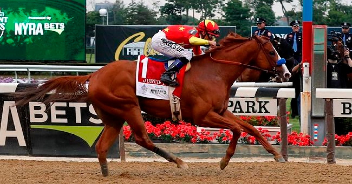 Justify complète la Triple Couronne