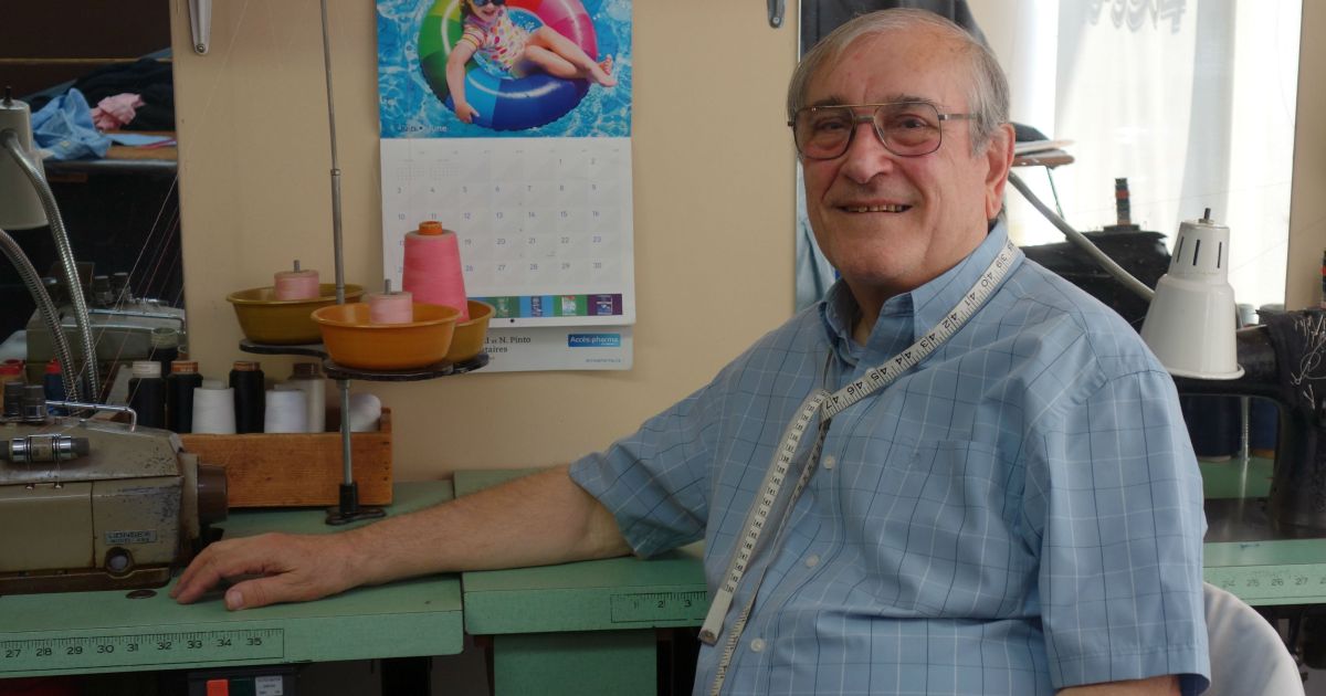 L Inusable Couturier De La Rue Rachel Poursuit Son œuvre