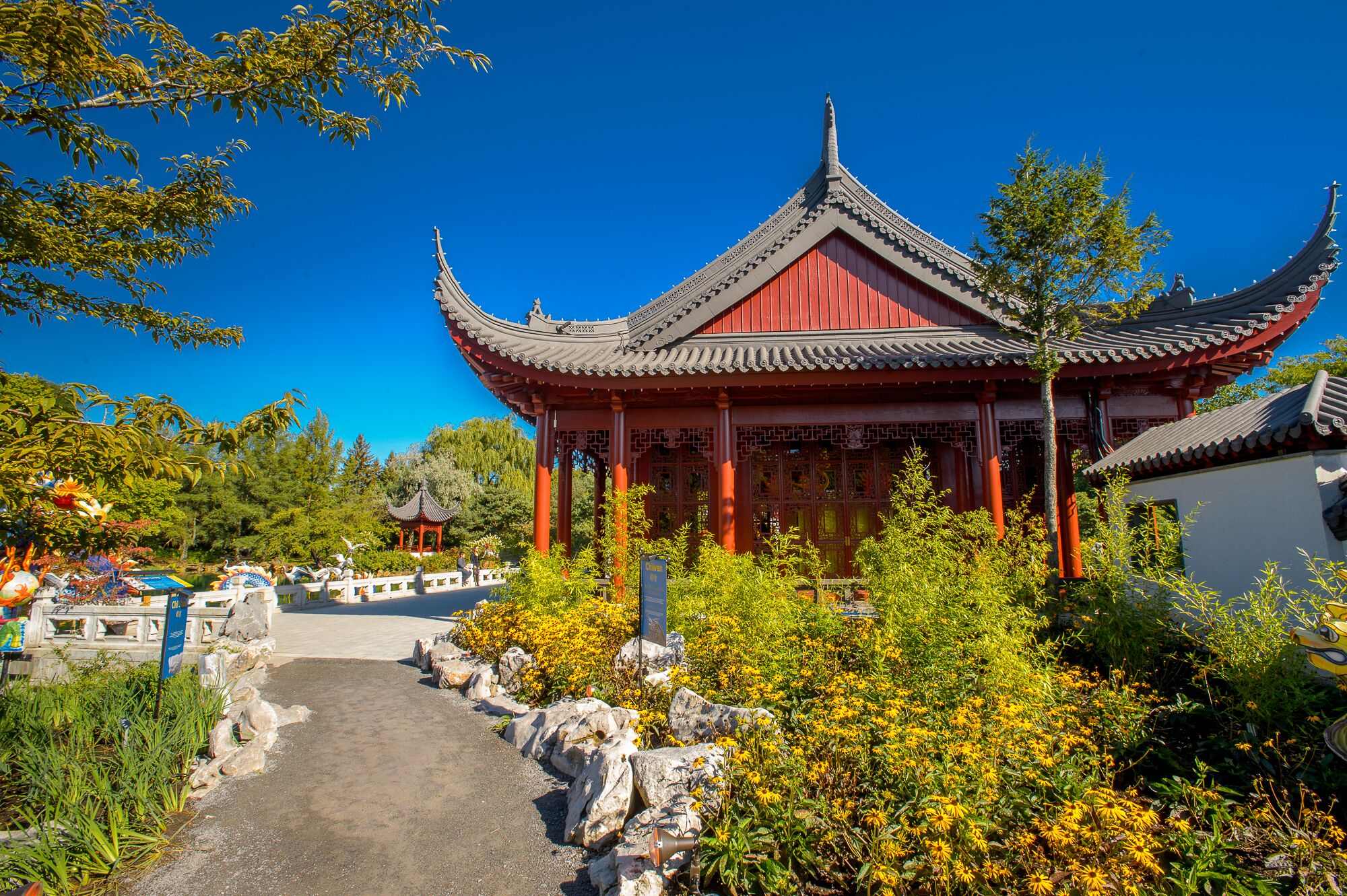 Les travaux au Jardin de Chine devraient permettre aux personnes à mobilité réduite d'y accéder plus facilement.