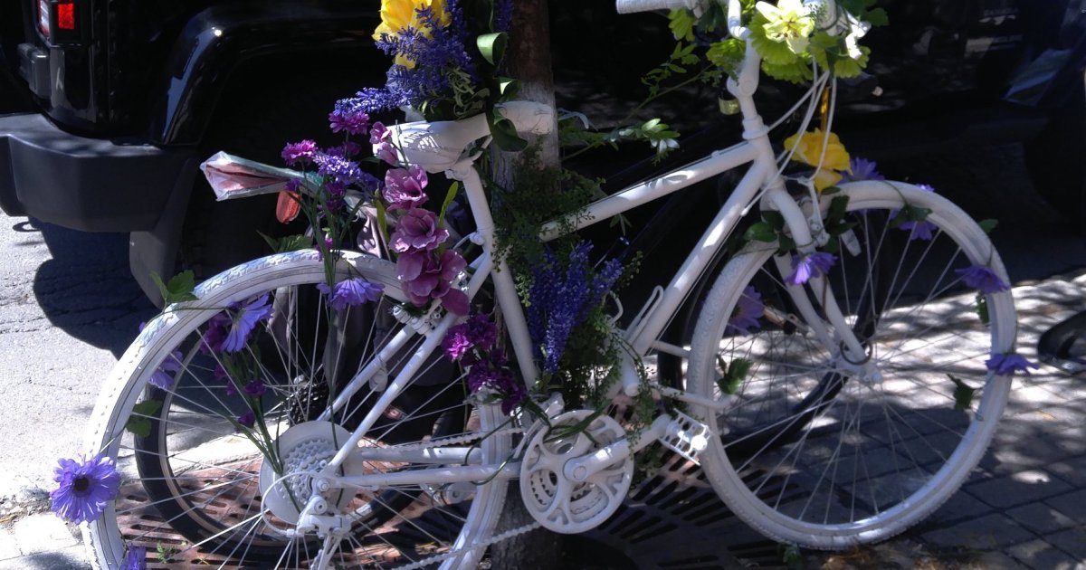 fantome a bicyclette