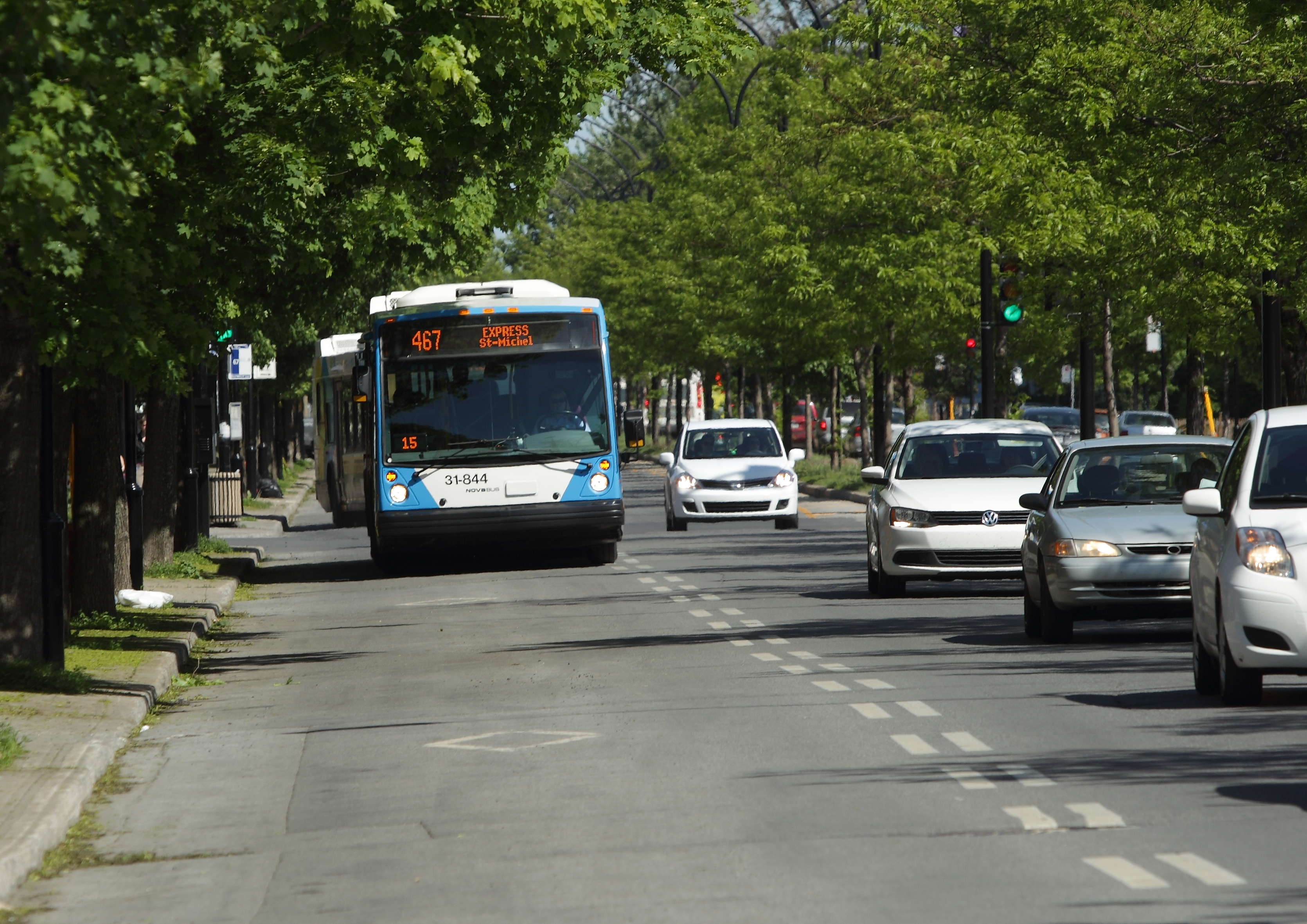 De nouvelles voies réservées pour autobus à Montréal