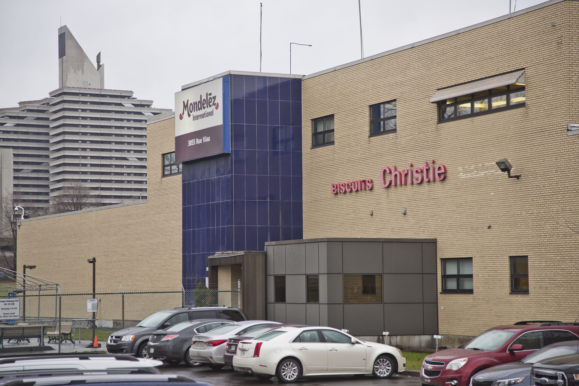 L'ancienne usine de Mondelez passe aux mains de Boutiques la Vie en Rose qui y déménage ses opérations montréalaises.