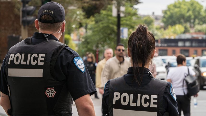 Montreal Pressee De Reiterer Le Droit Des Citoyens De Filmer Les Policiers