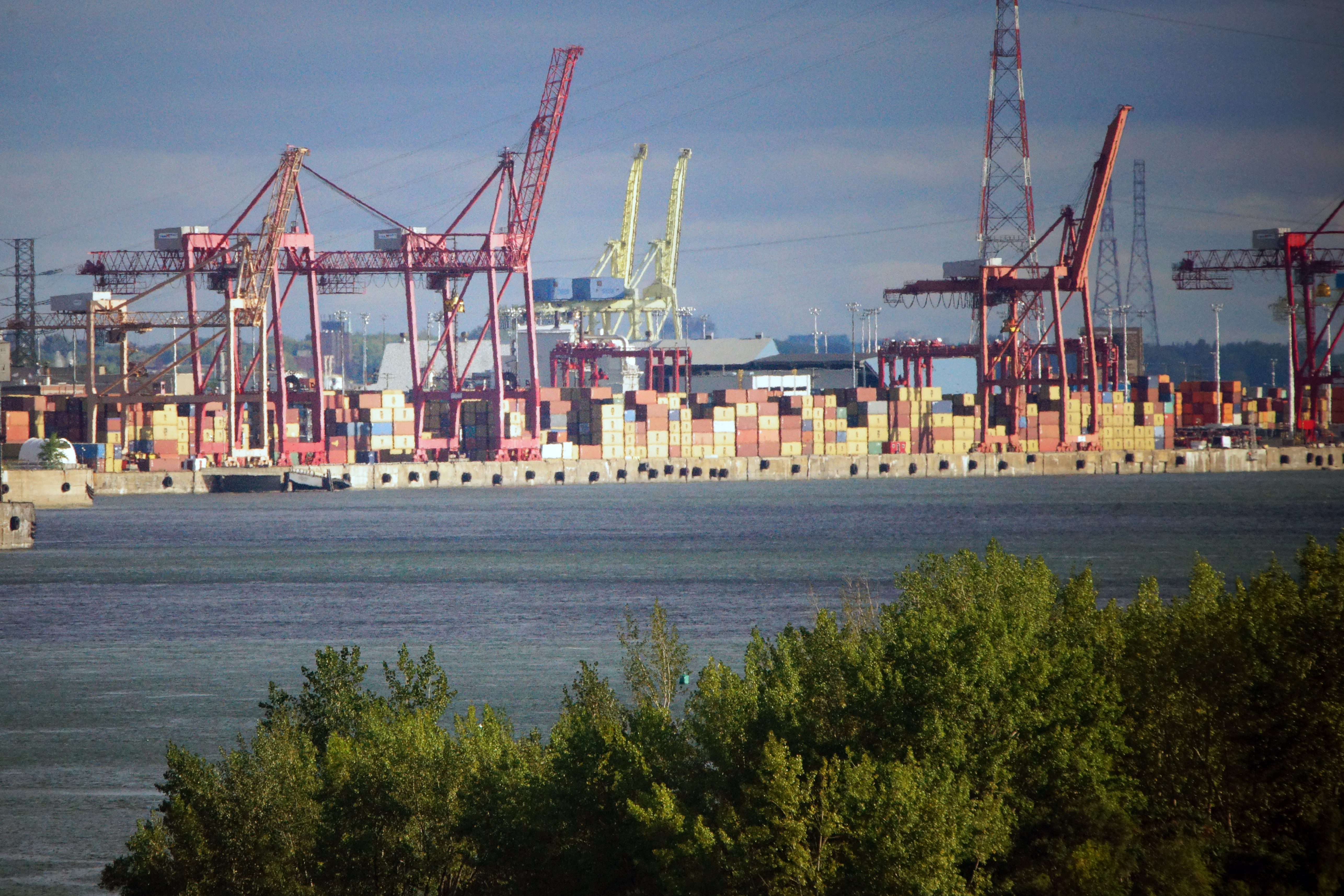 Le port de Montréal