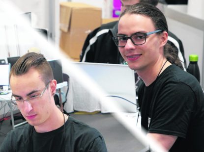 Raoul Surprenant et Jonathan Muryn ont remporté les Olympiades québécoises et canadiennes des métiers.