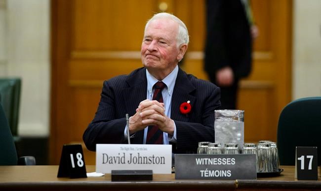 Le commissaire aux débats, David Johnston