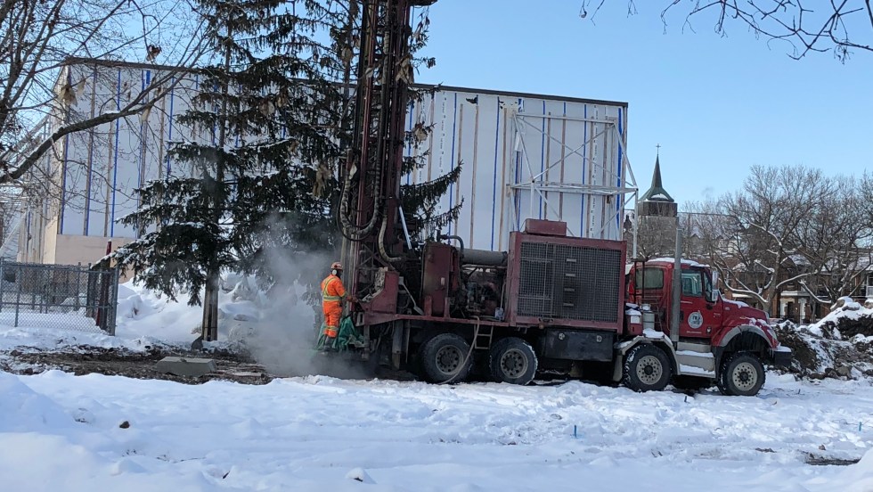 Les travaux de fondation de l'école Saint-Bibianne dureront jusqu'à cet été.