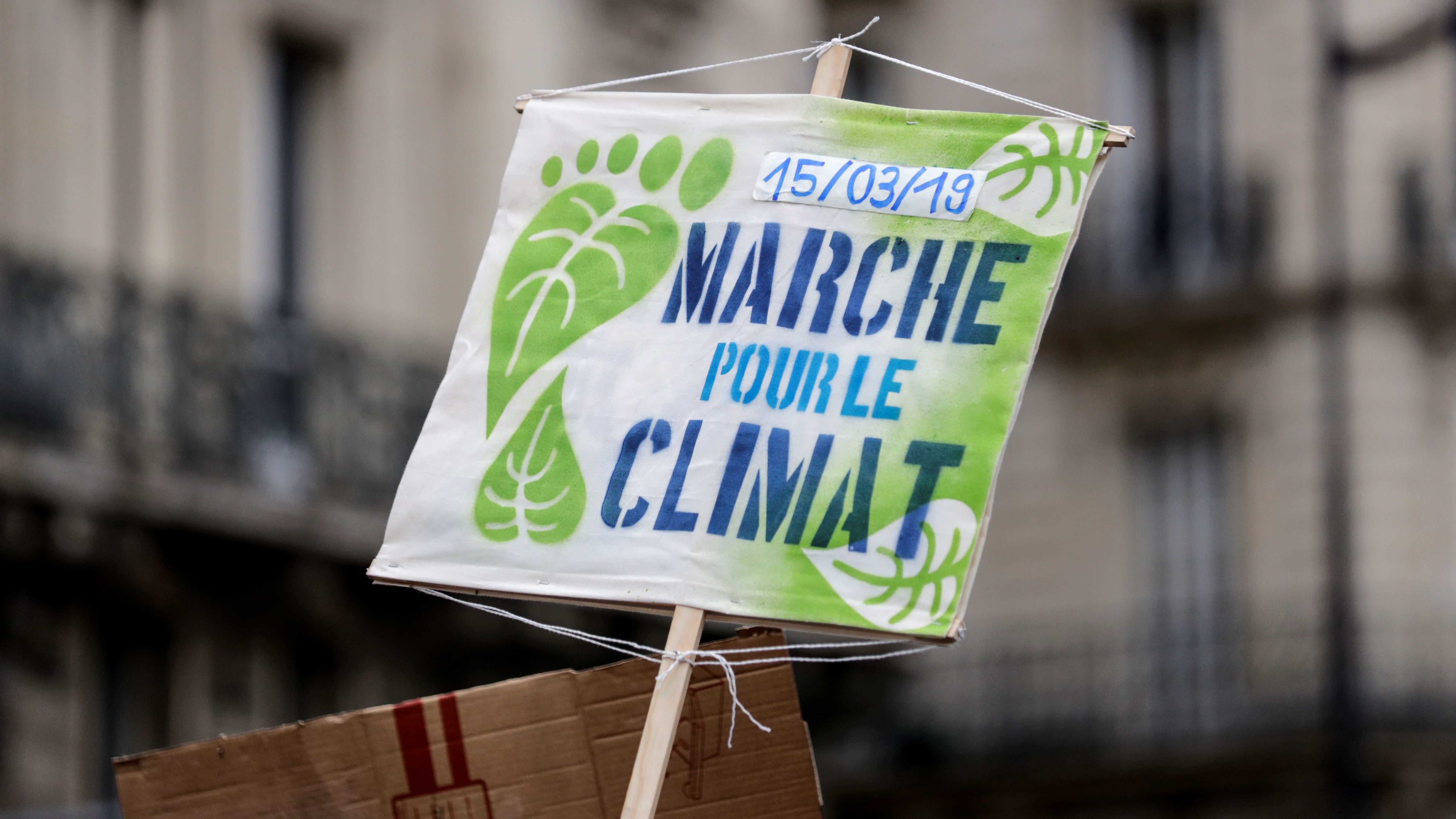 Une pancarte lors de la manifestation pour le climat du 15 mars