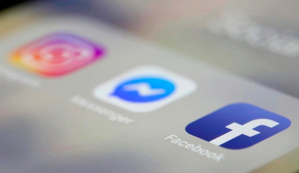 facebook réseaux sociaux likes instagram