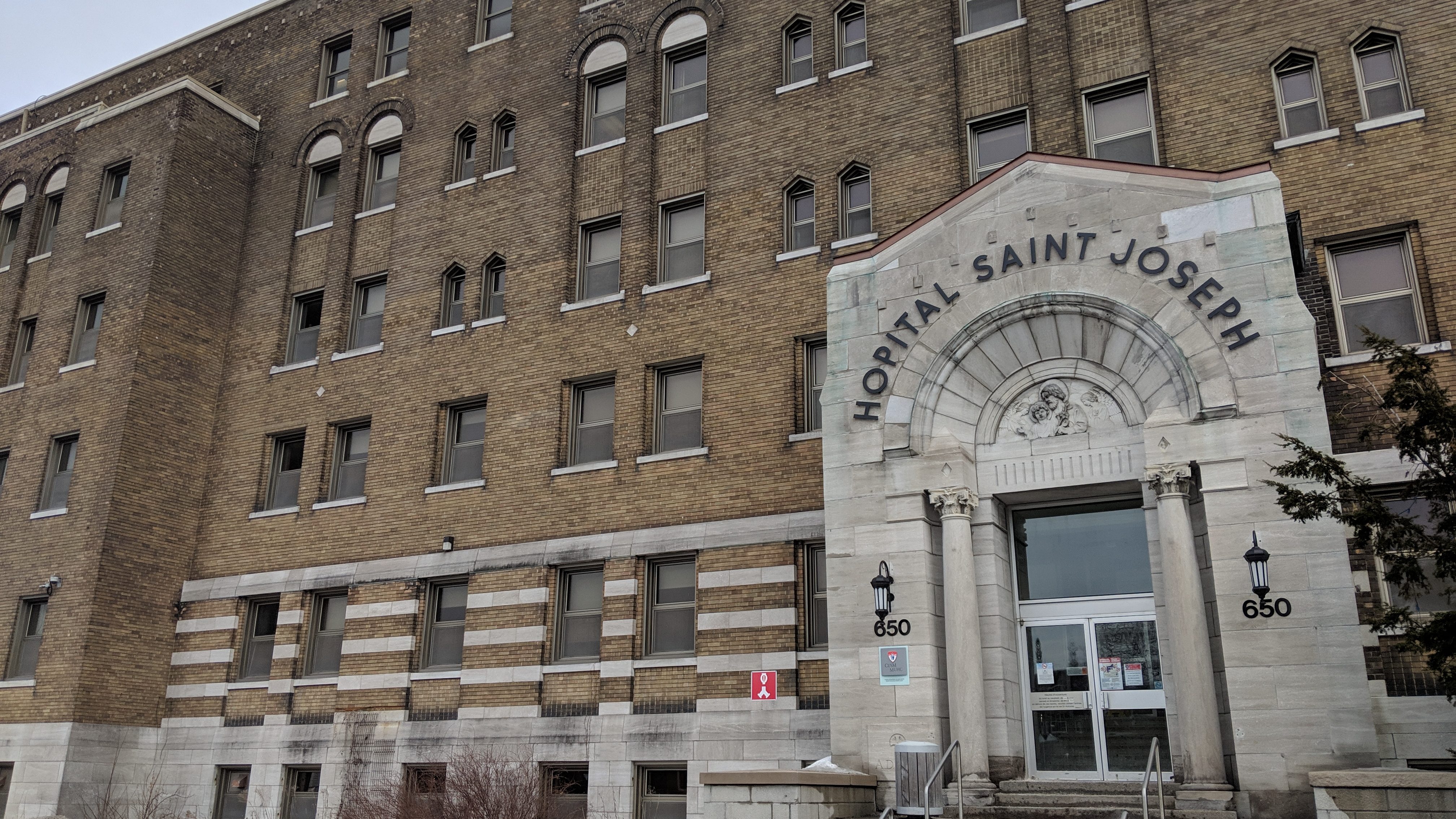 L’agrandissement et la rénovation de l’Hôpital de Lachine font partie des projets priorisés par le projet de loi 61.