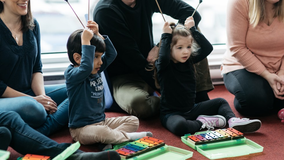 Des ateliers de musique seront offerts pour stimuler les sens des enfants lors de Petits bonheur.