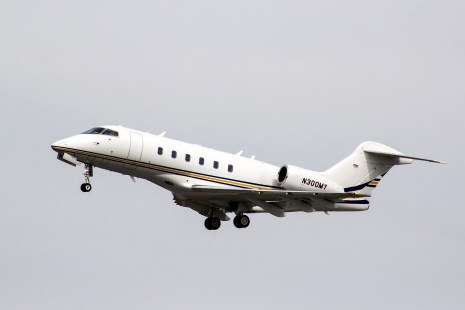 Un avion Challenger 300 de Bombardier