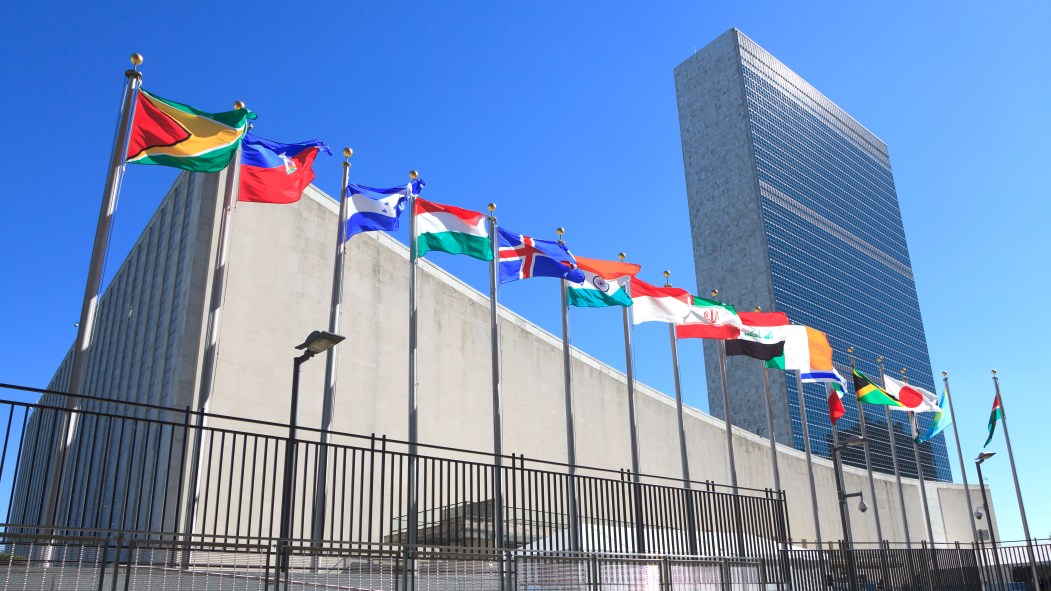De passage à l'ONU, des jeunes se sont questionnés sur l'écoblanchiment.