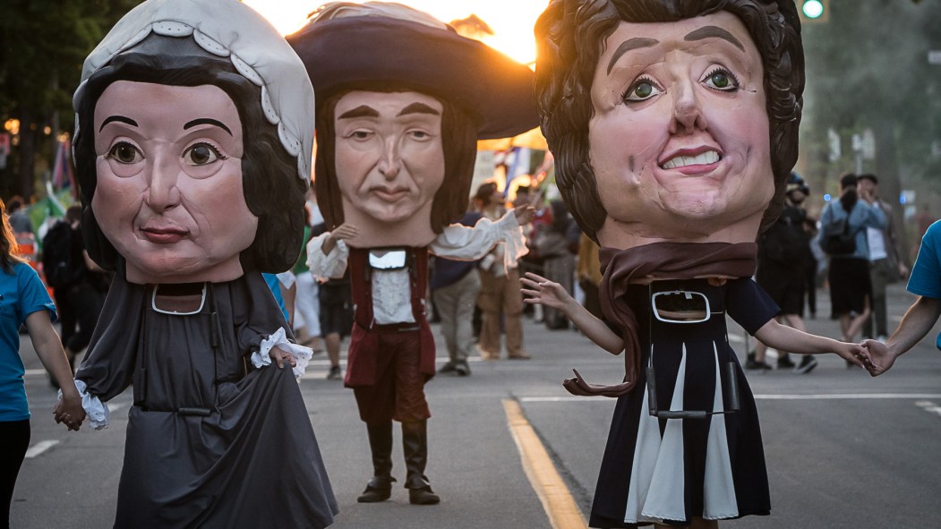 Le défilé des géants de la Fête nationale à Montréal, en 2019