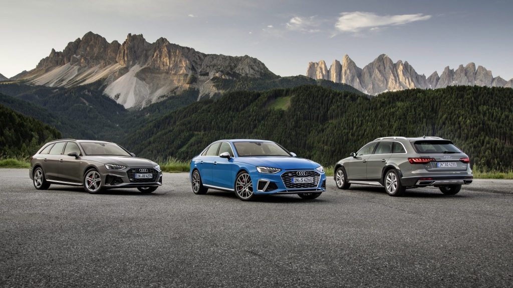 Trois versions de la voiture Audi A4 2020.
