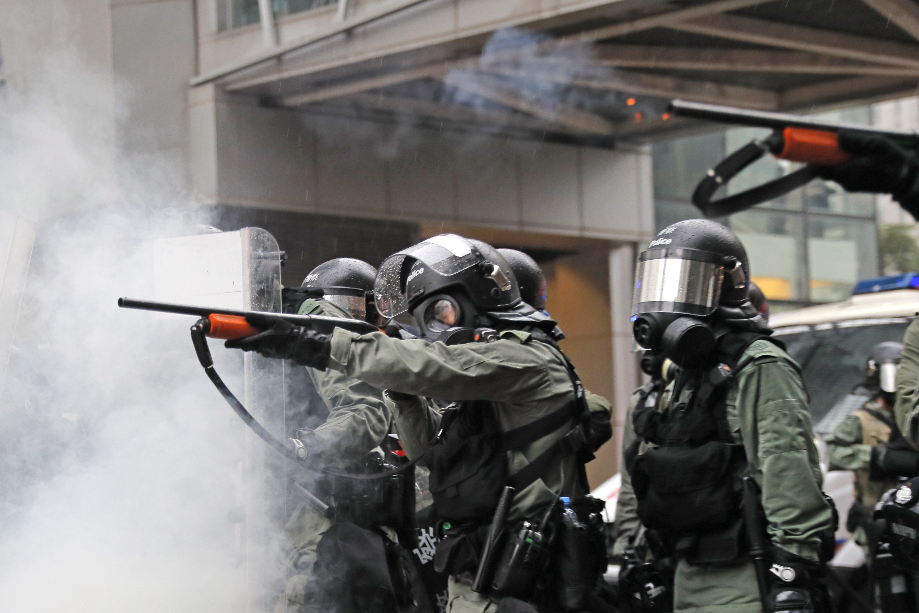 Policiers à Hong Kong