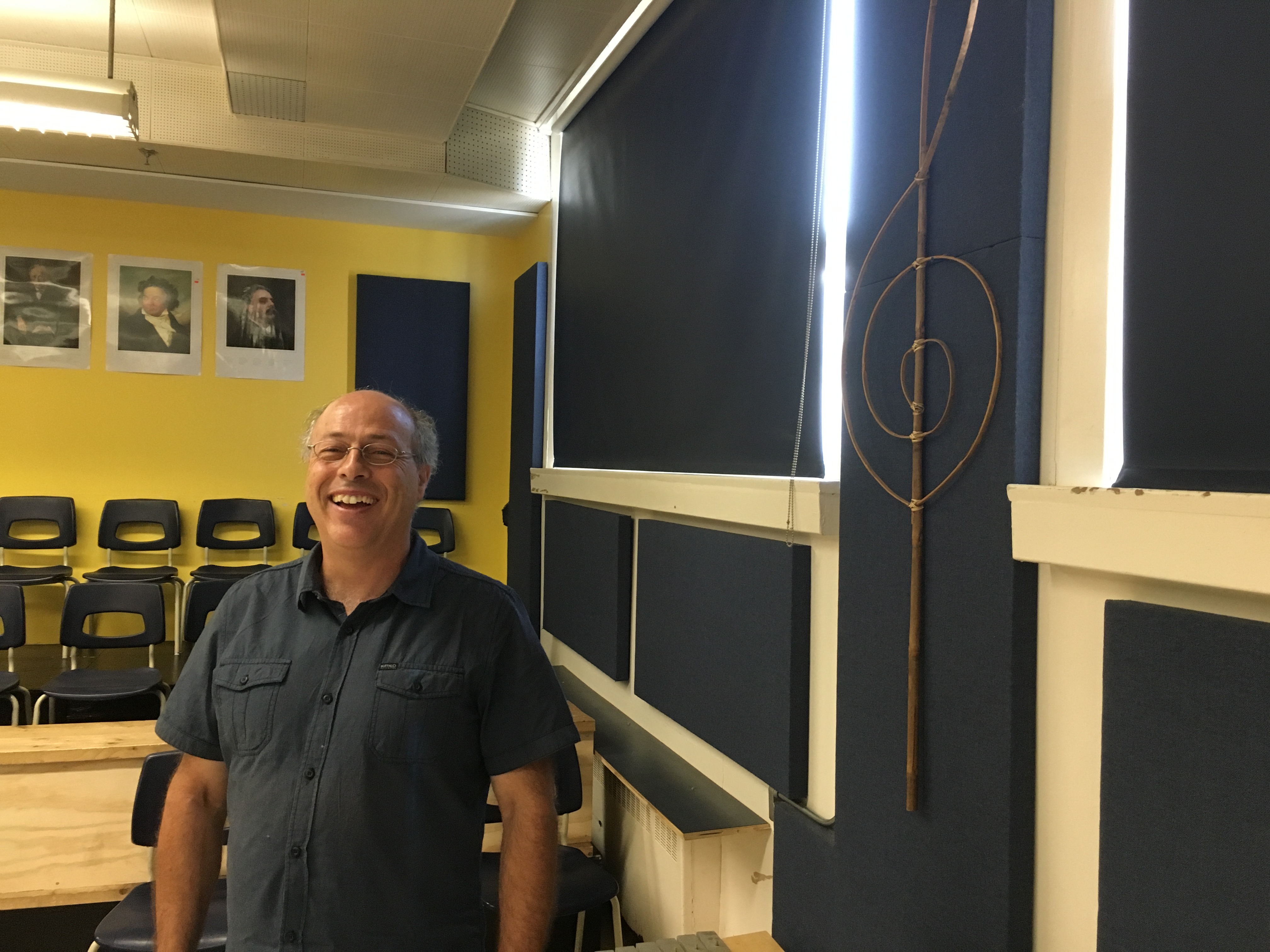 Luc Letendre Luc Letendre et le «privilège» de l’enseignement à Katimavik