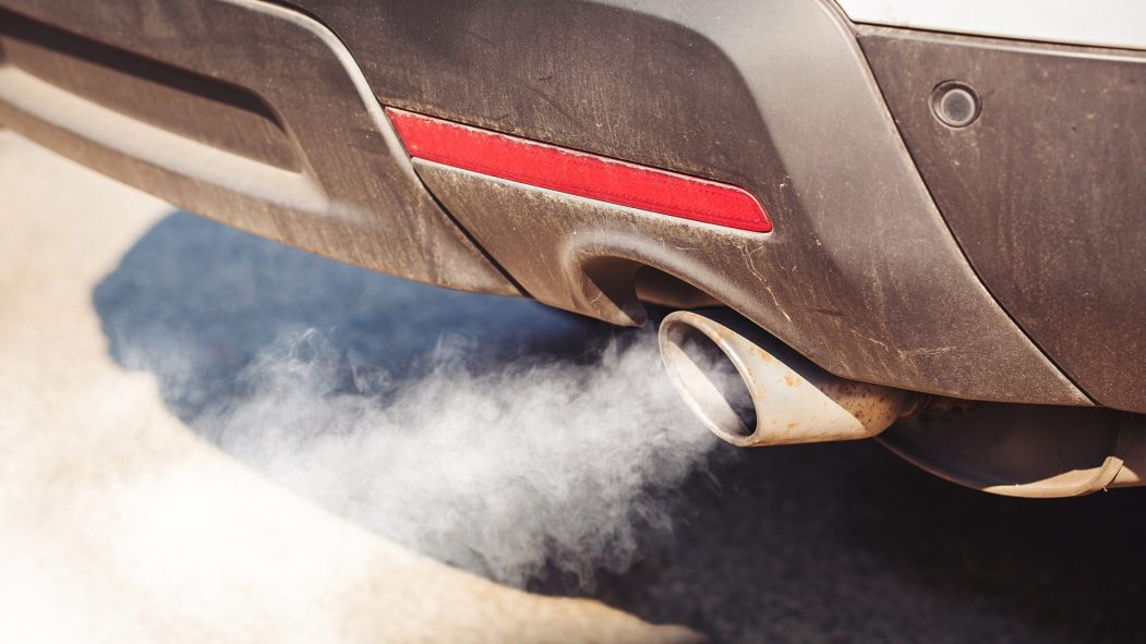pollution air gaz échappement voiture maladie vision dlma substances polluantes