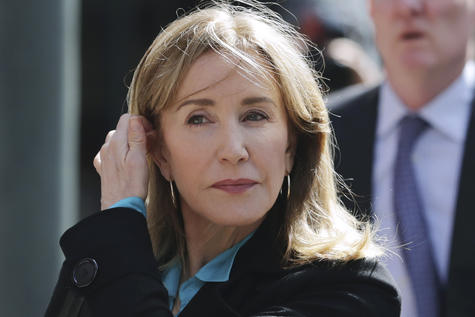 Felicity Huffman corruption condamnée admissions université