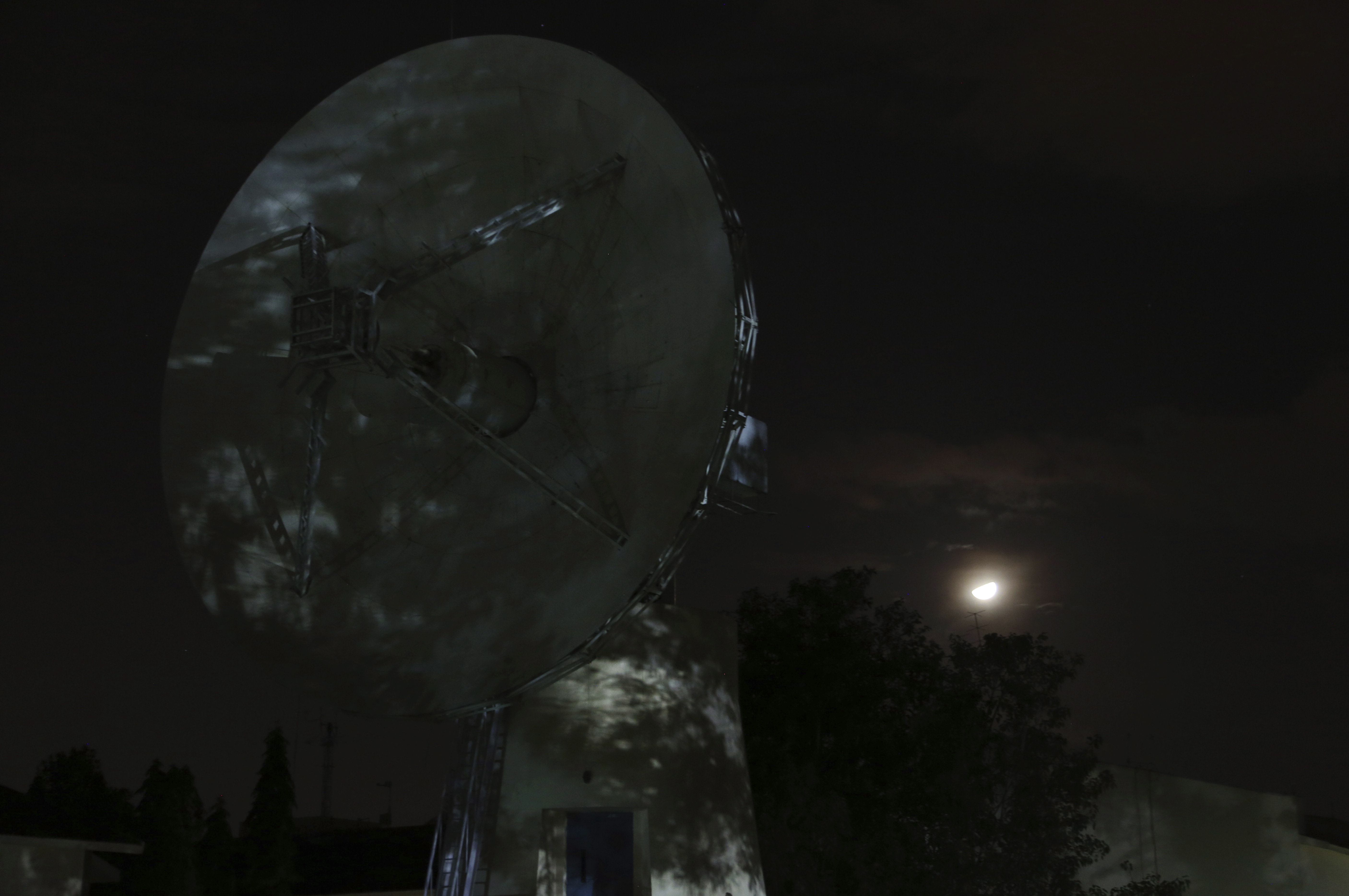 Mission lunaire indienne: Vikram ne répond plus