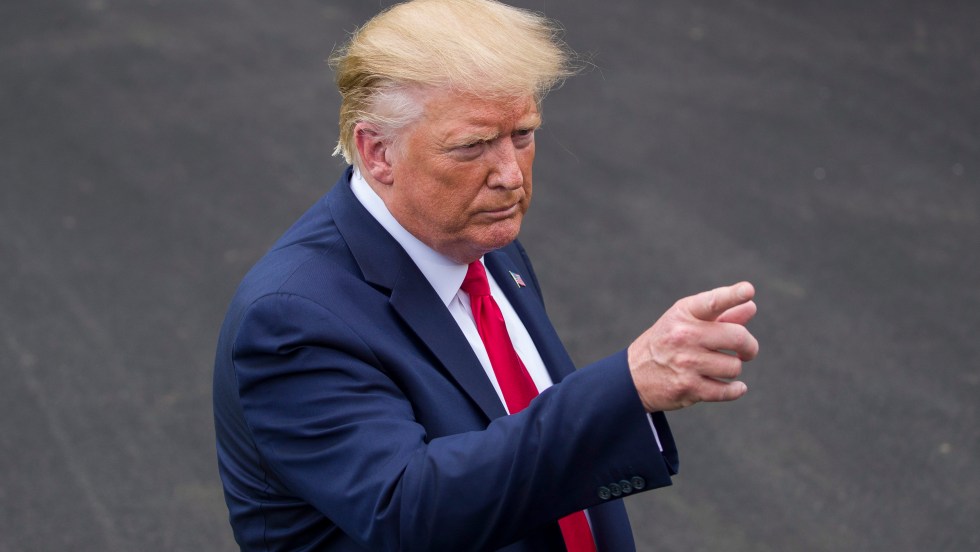 11-Septembre: Trump veut intensifier les combats contre les talibans