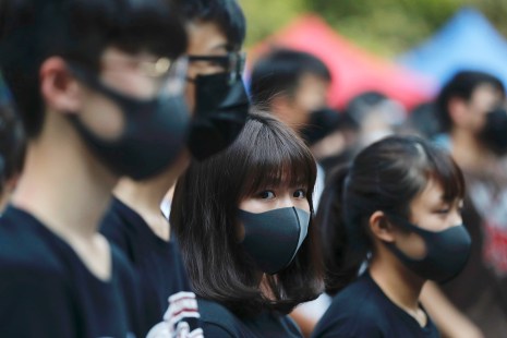 Hong Kong se prépare à des violences