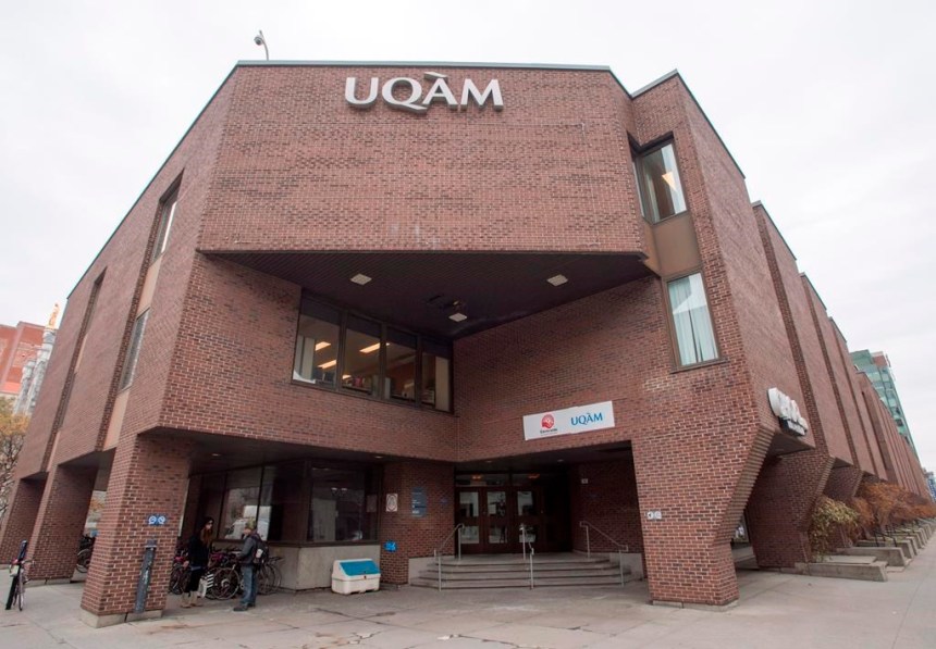 Les Employes De Soutien De L Uqam Acceptent Un Nouveau