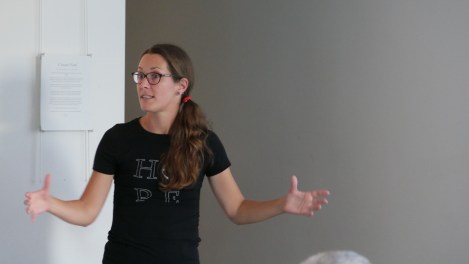 Marie-Claude Brien, archéologue, donne une conférence sur les découvertes effectuées sur le site du Fort Lorette