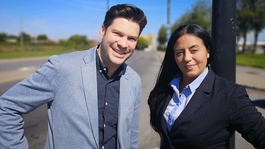 Soraya Martinez et Jonathan Plamondon, candidats du PLC, appuient le prolongement du REM vers l'Est de Montréal