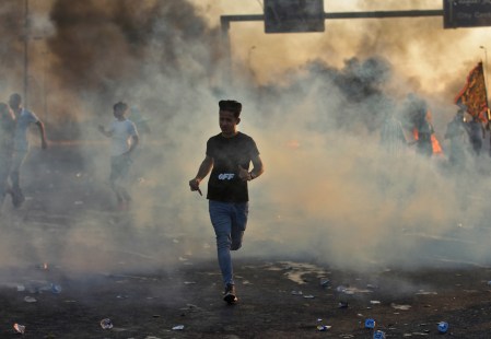 Irak: annonce des mesures sociales pour tenter de calmer la protestation