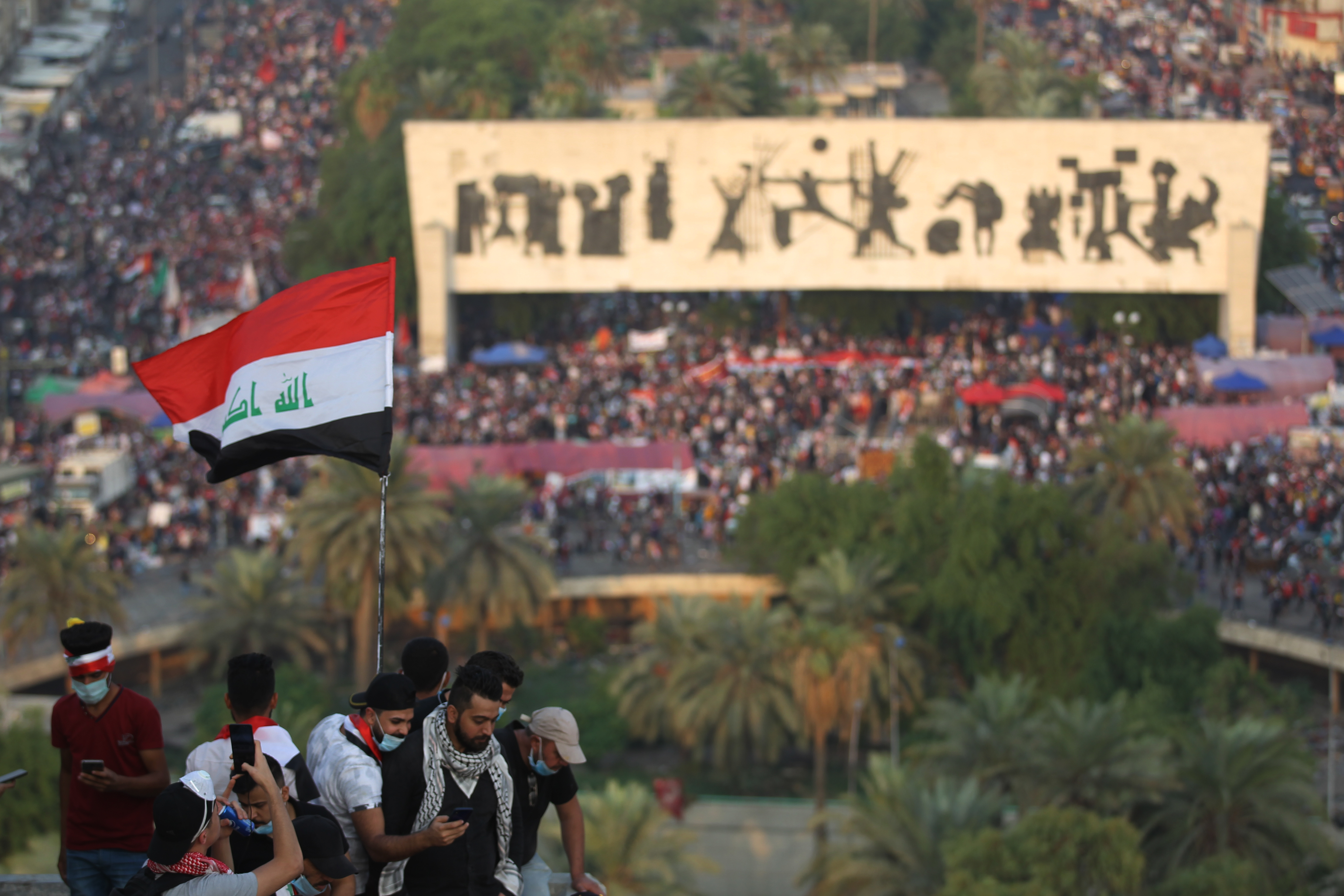 Irak: entre grèves et manifestations, la contestation enfle