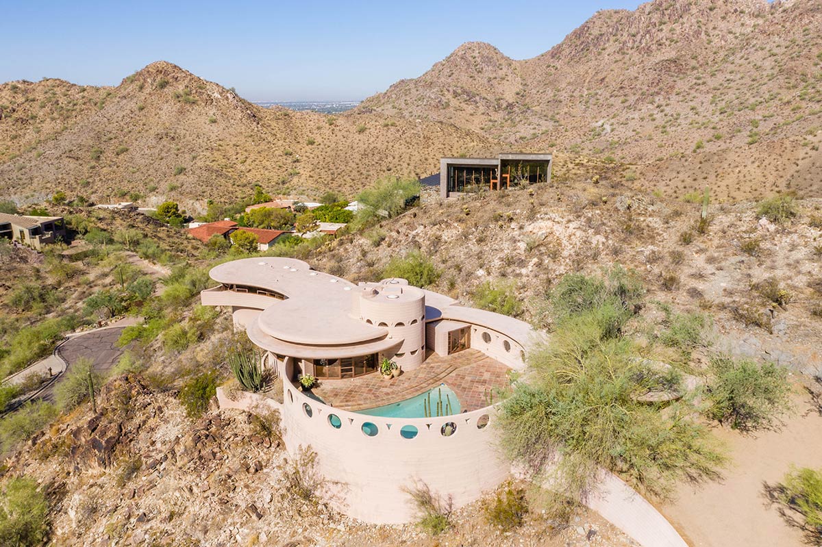 circular sun house