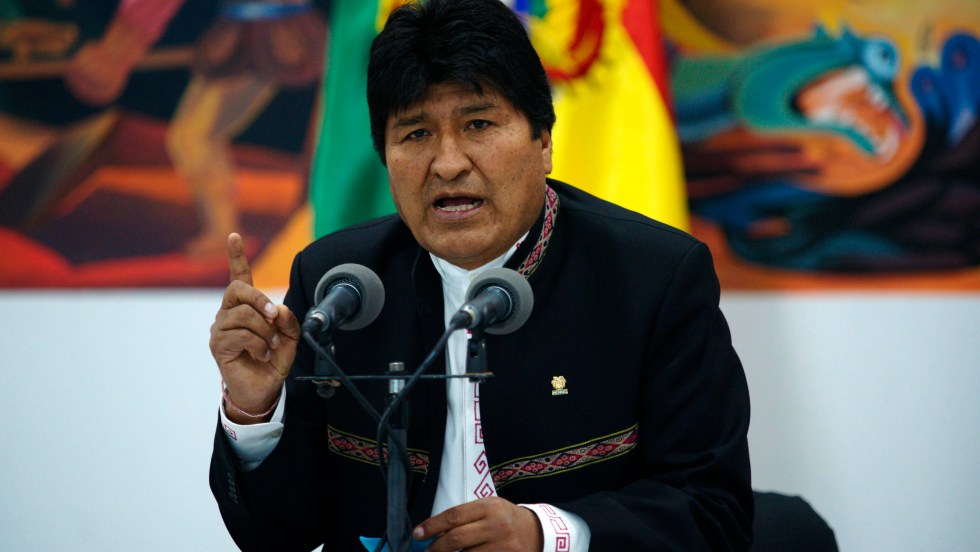 Bolivie: Morales revendique la victoire à la présidentielle mais reste ouvert à un second tour