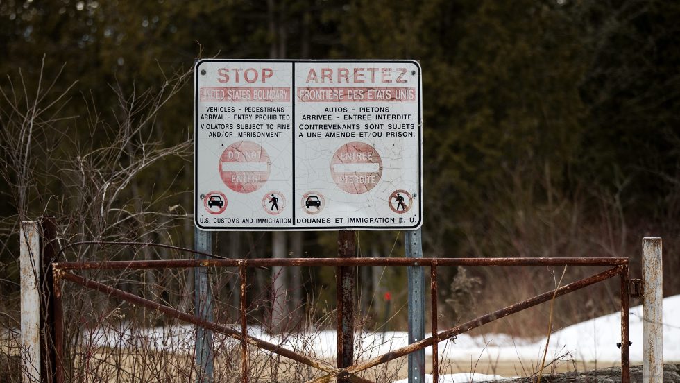 immigration Saint-Bernard-de-Lacolle