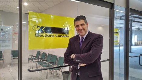 Raymond Ayas candidat du Parti poplaire du Canada à Ahuntsic-Cartierville.