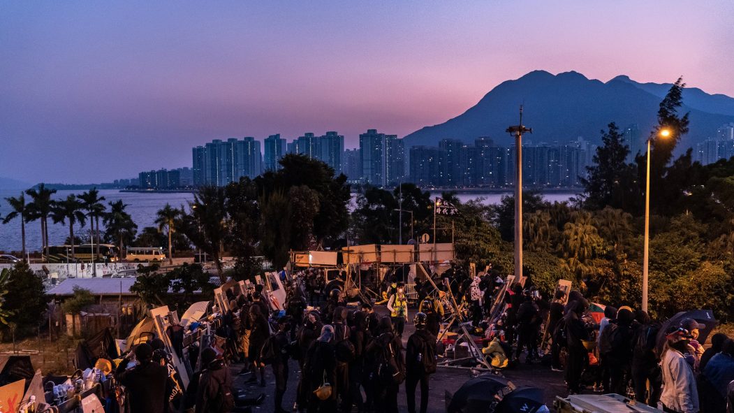 Hong Kong: les manifestations menacent son statut d’autonomie
