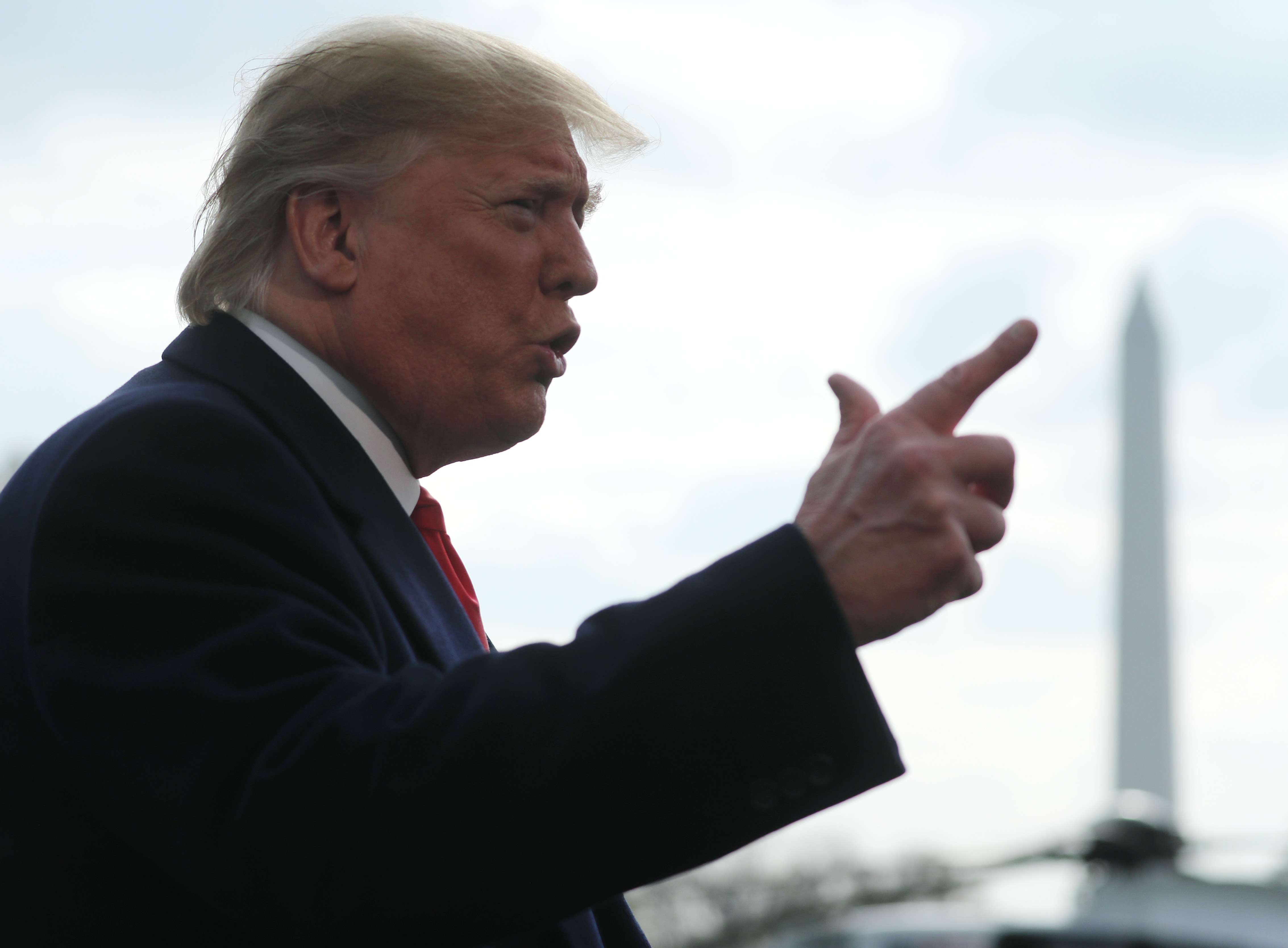 Destitution de Trump: «nous avons suivi les ordres du président»