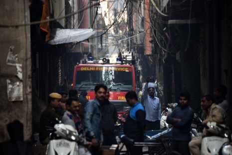 Tragédie à New Delhi: nombreuses victimes dans l'incendie d'une usine