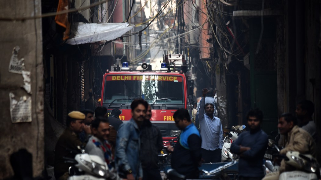 Tragédie à New Delhi: nombreuses victimes dans l'incendie d'une usine