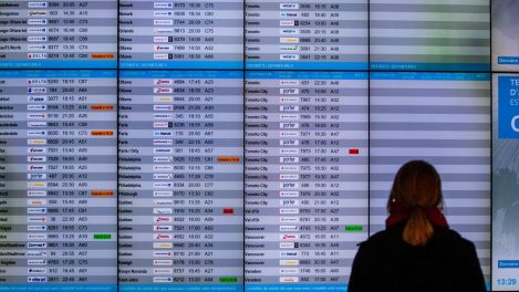 Ottawa exigera maintenant un test négatif à la COVID-19 dans les trois jours précédant un retour au pays.