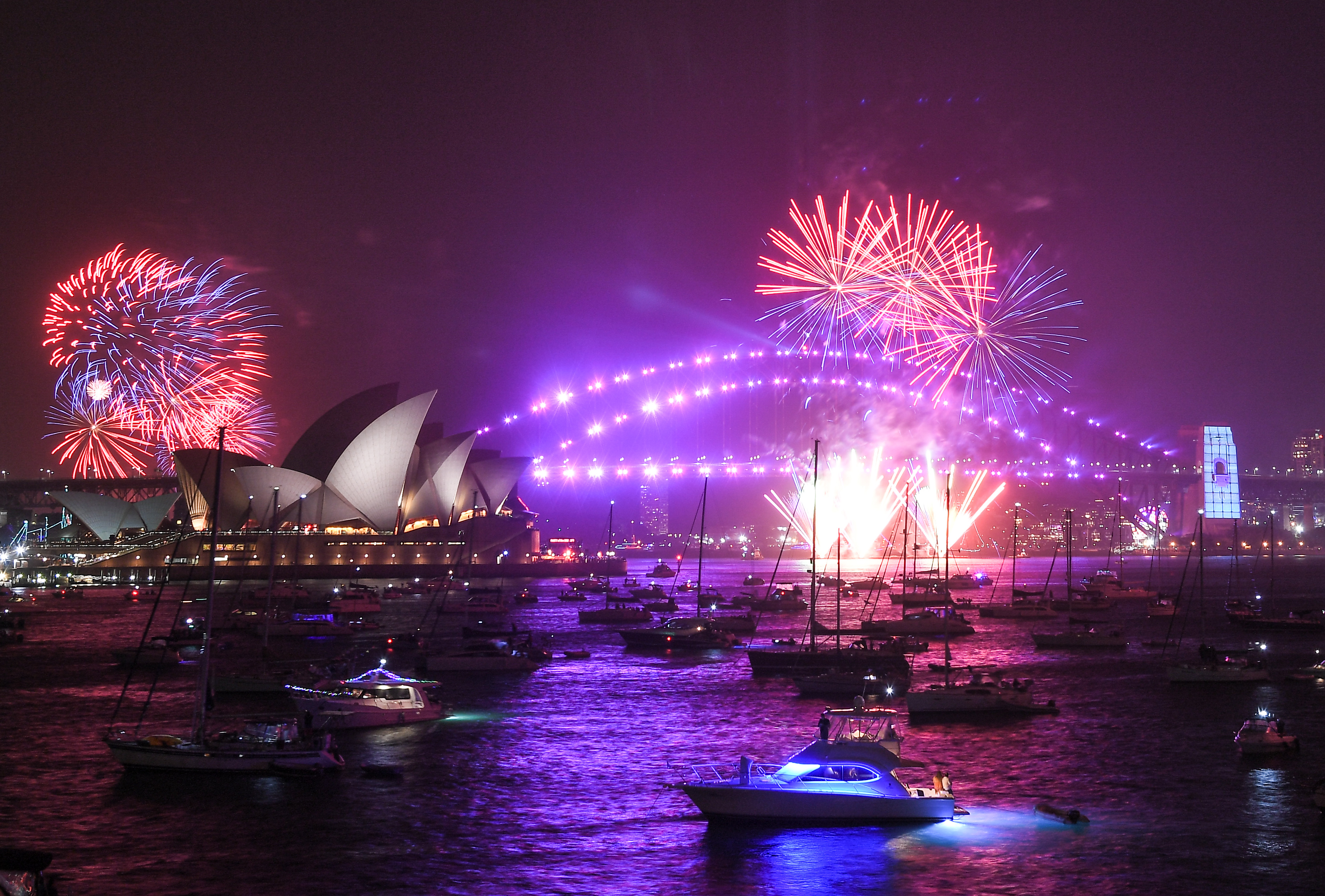 2020: Sydney fête la nouvelle année sous un nuage toxique