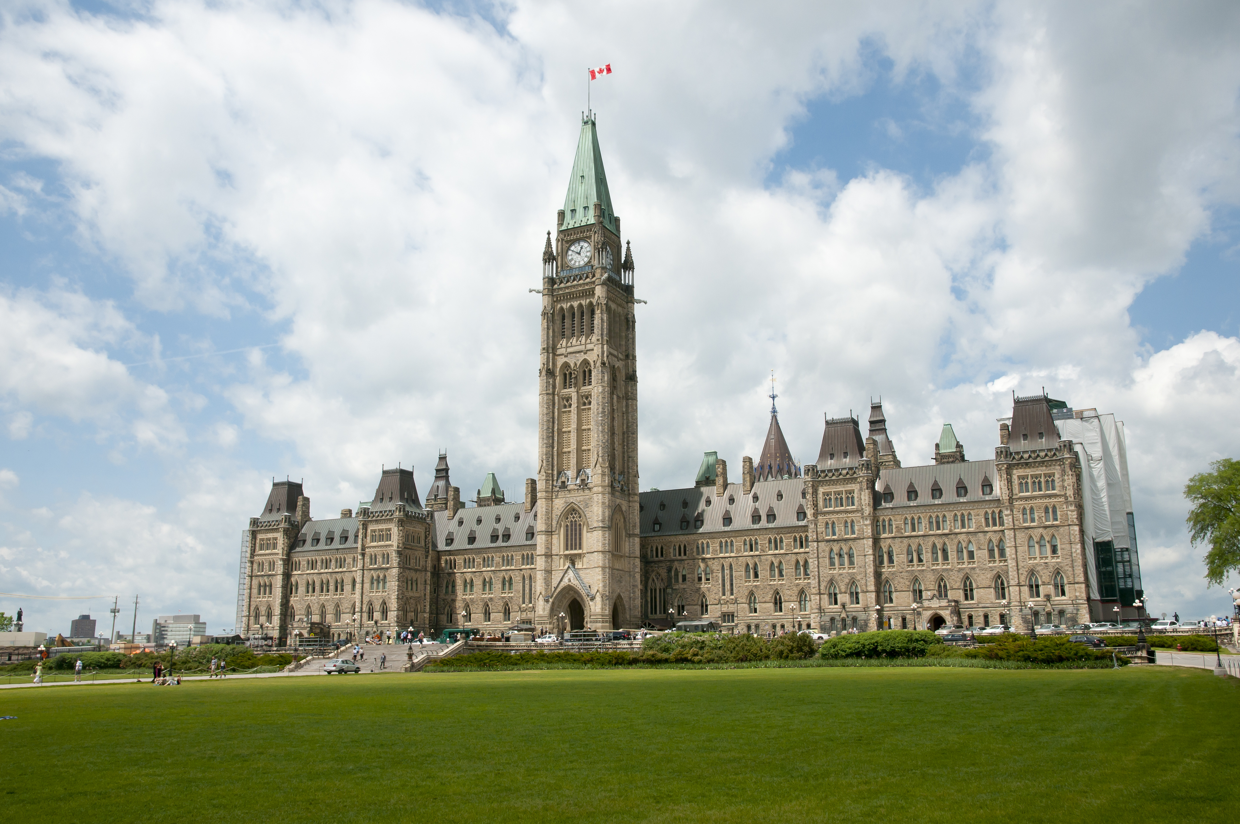 Des consultations seront tenues dans les deux prochaines semaines.