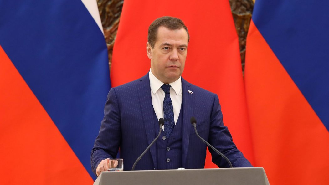 Russie: démission surprise du gouvernement de Medvedev