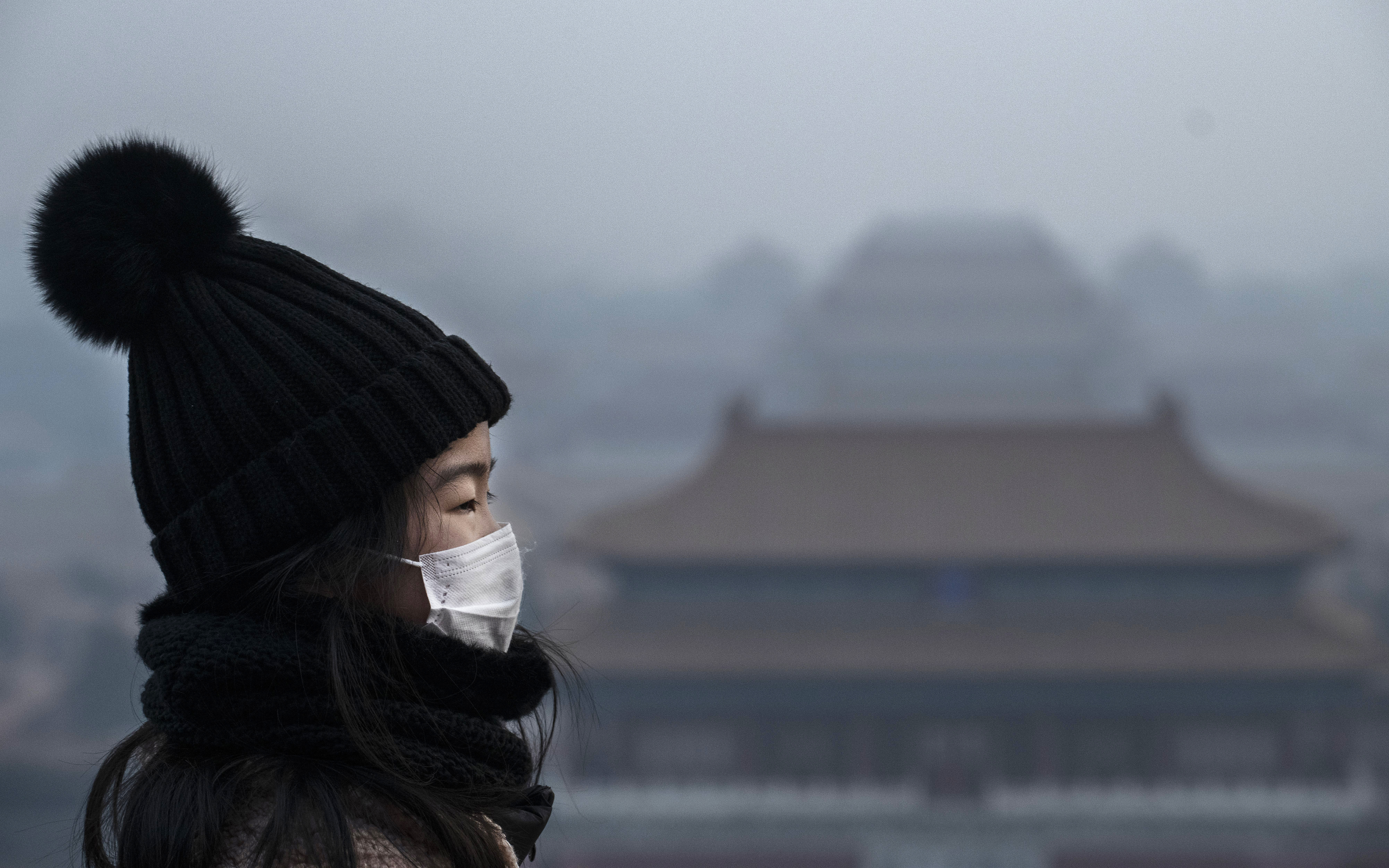 Coronavirus: la Chine est barricadée, et les étrangers attendent l'évacuation