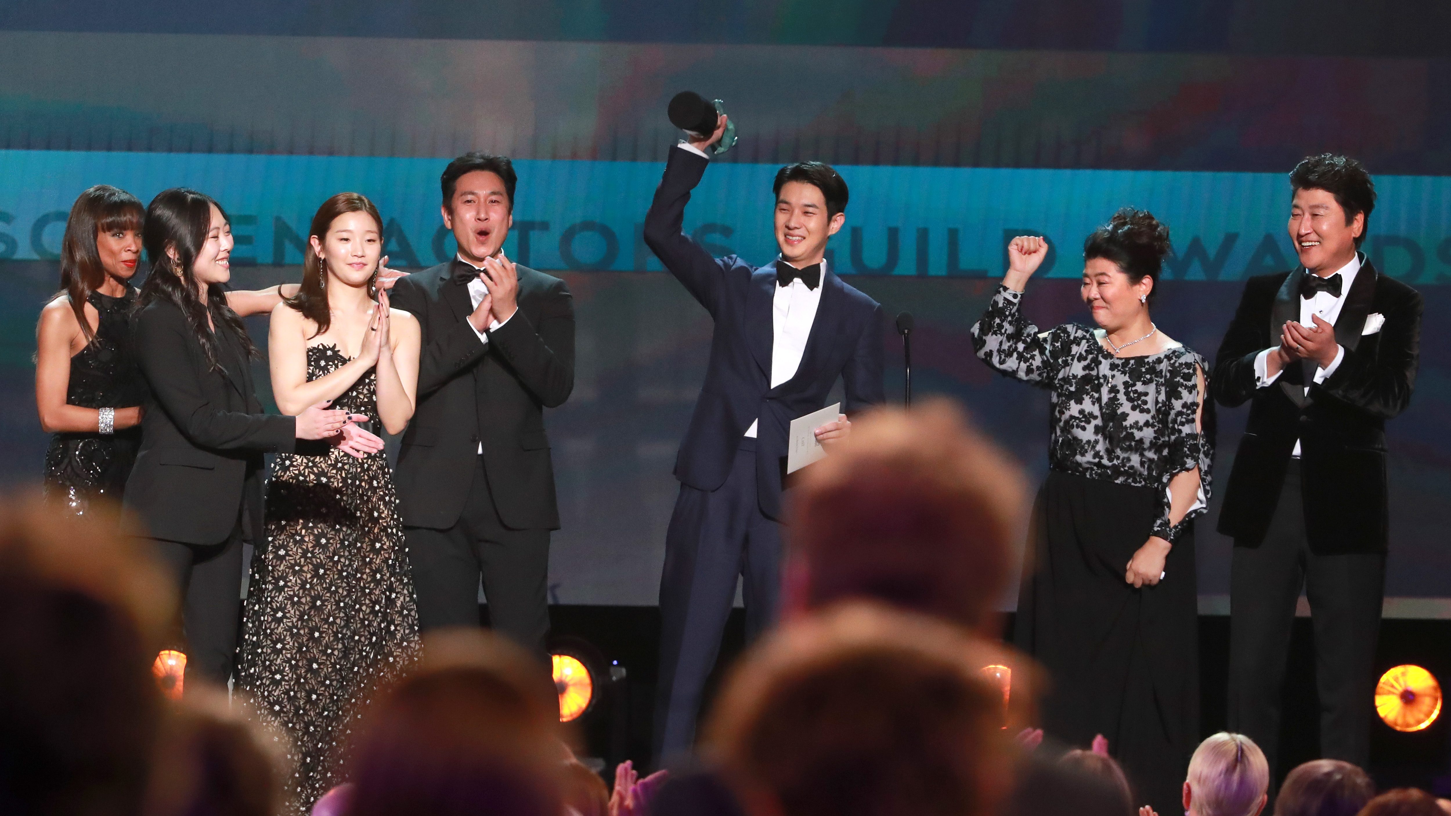 «Parasite» vainqueur des SAG Awards à trois semaines des Oscars