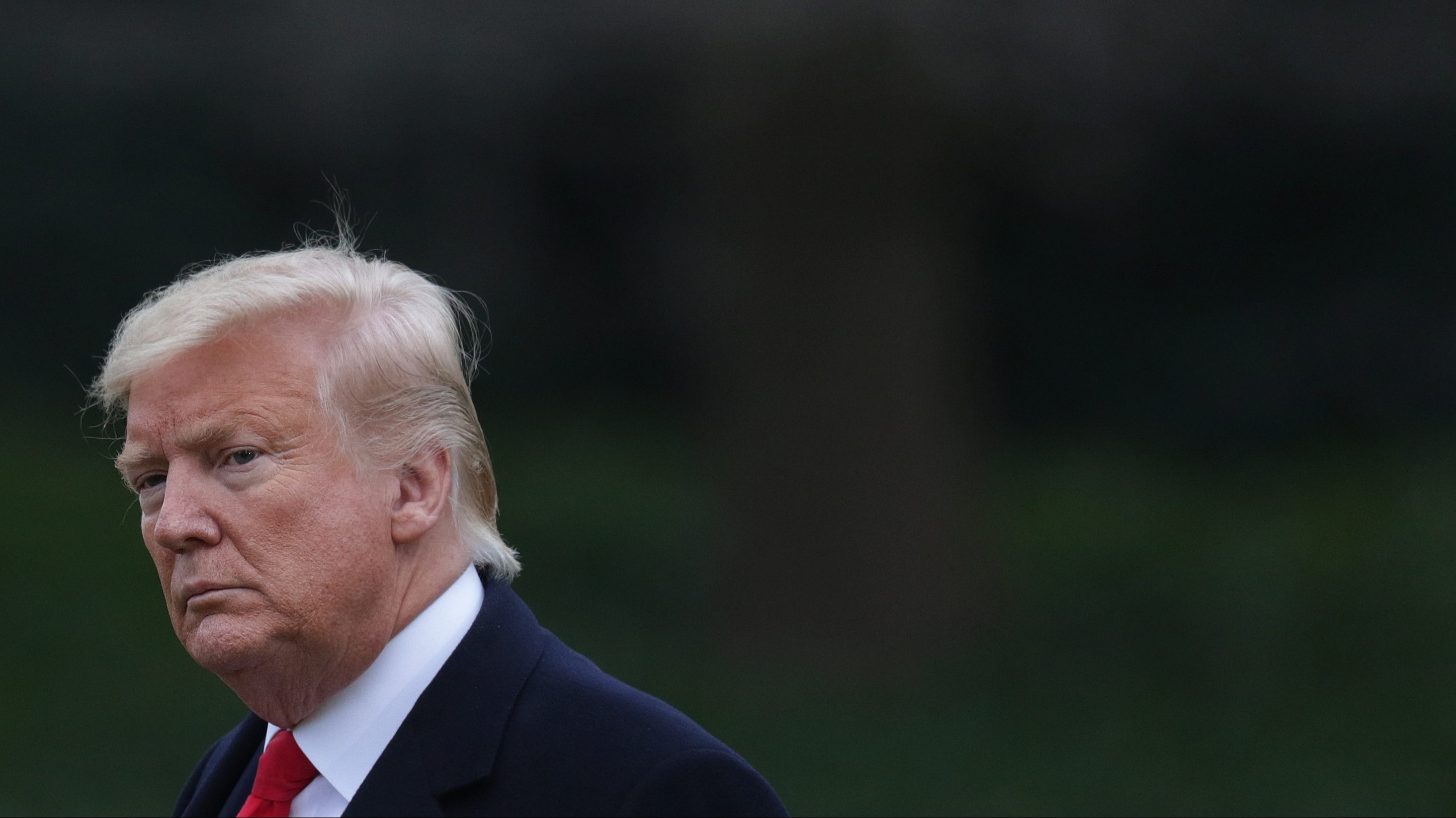Trump s'en prend à Bolton lors de son procès en destitution