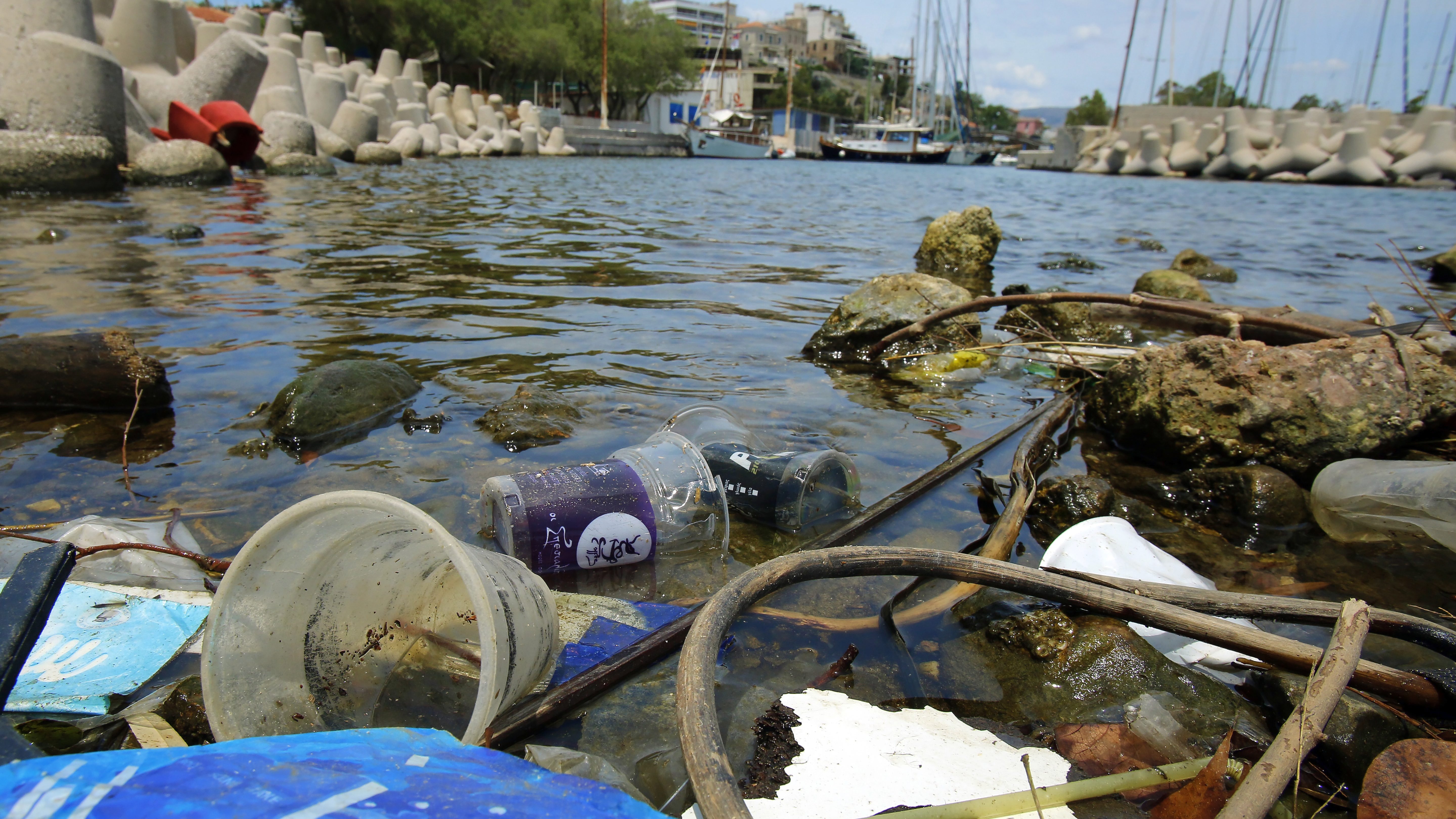 plastique à usage unique