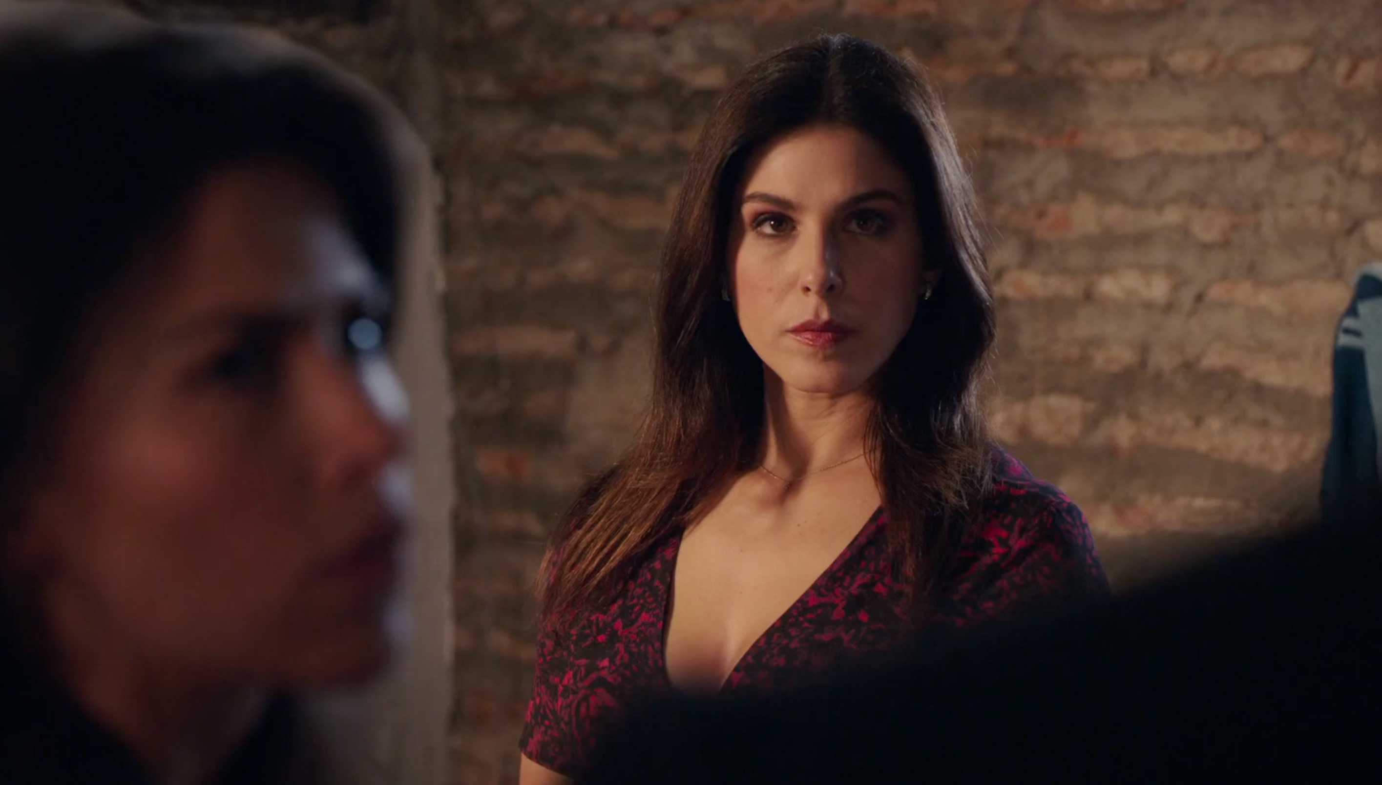 Cristina Rosato joue Vicki dans Mafia Inc.