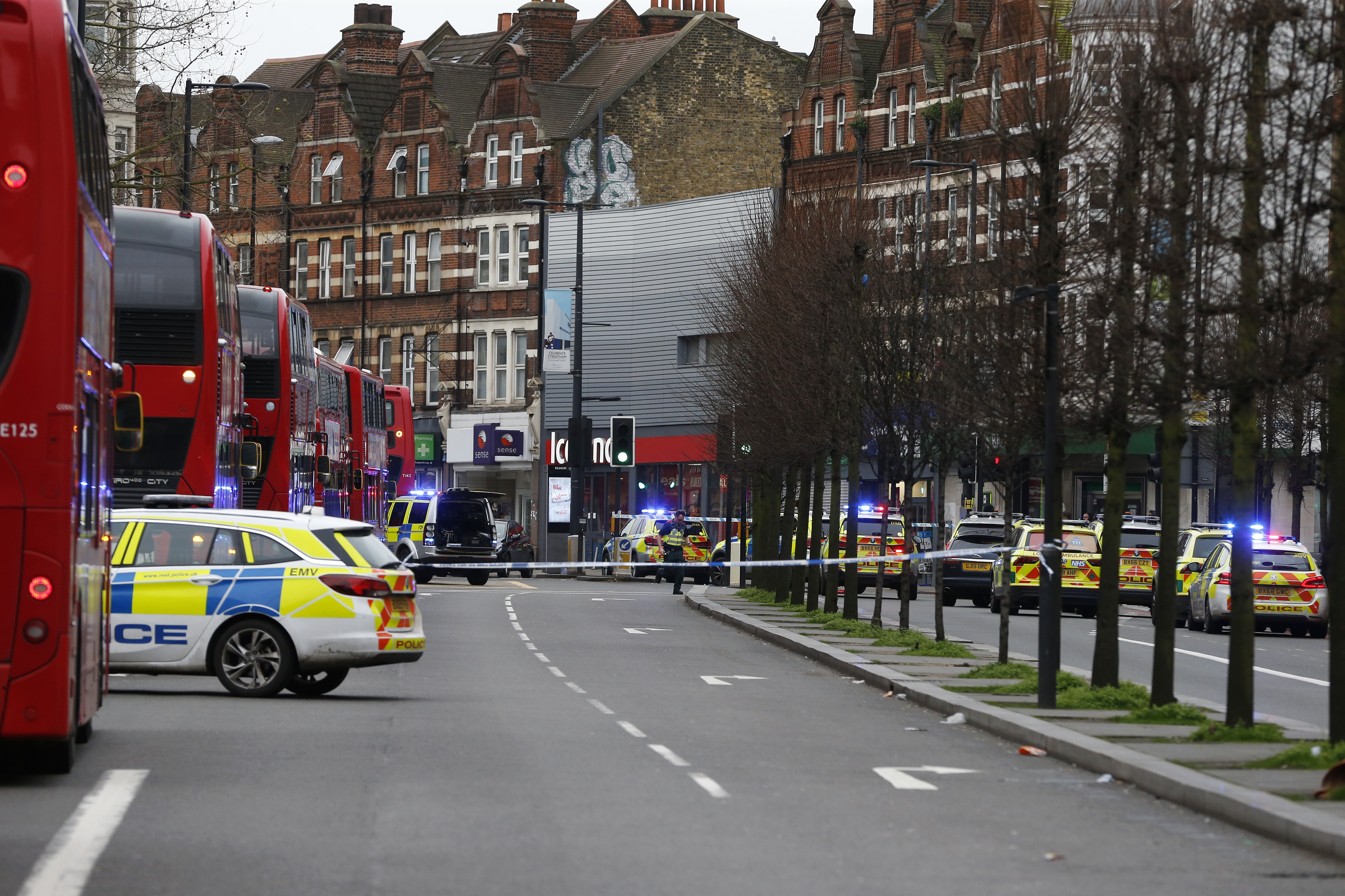 Londres: plusieurs blessés lors d'une attaque qualifiée de terroriste