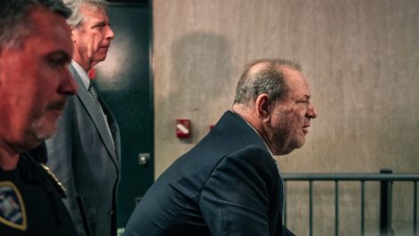 Harvey Weinstein reconnu coupable d'agression sexuelle et de viol